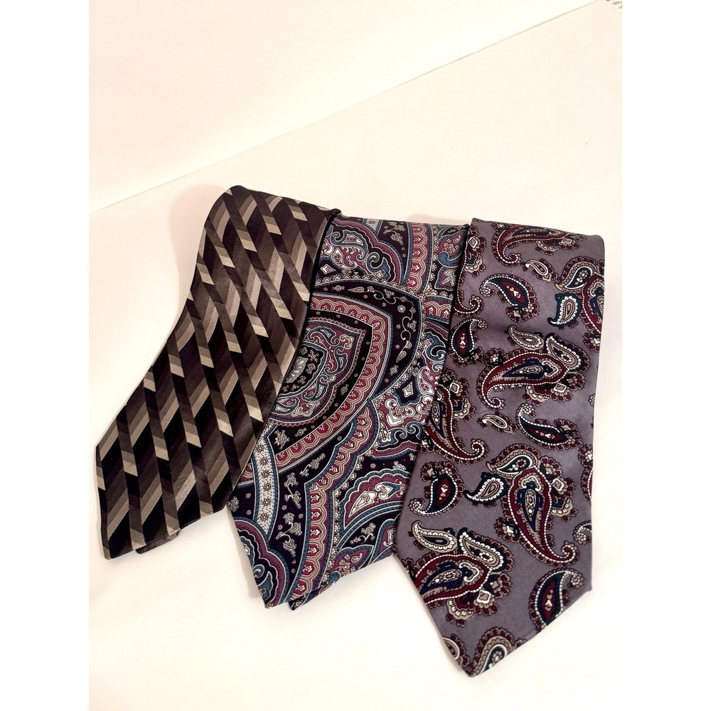 Lot Of 3 Vintage Men's‎ Silk Neck Ties  Paisley Various Brands Wesley, Stafford